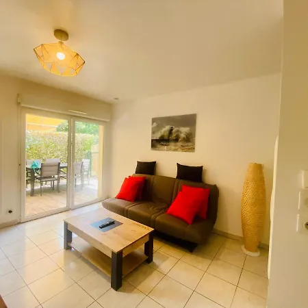 Apartment Boulevard - Yourhosthelper